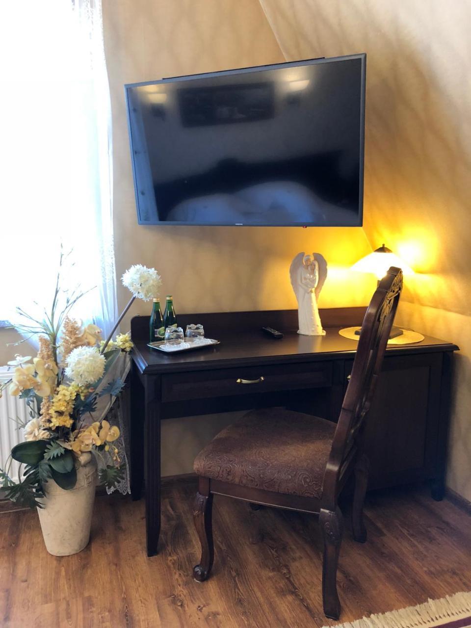 Olawian Hotel Oława Dış mekan fotoğraf