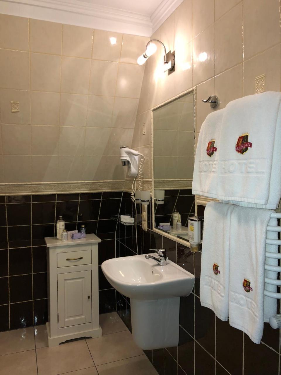 Olawian Hotel Oława Dış mekan fotoğraf